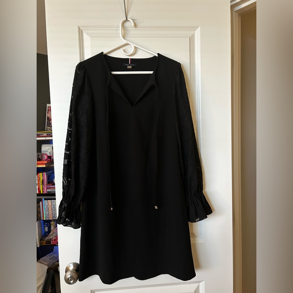 Tommy Hilfiger Black Long Sleeve Sheer-Sleeve Shift Dress